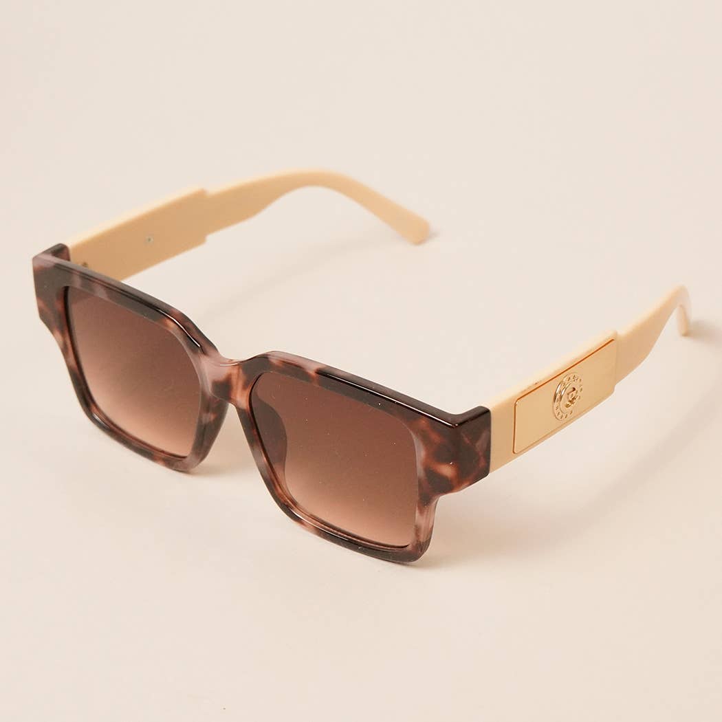Allure Genesis Eyewear Accessories